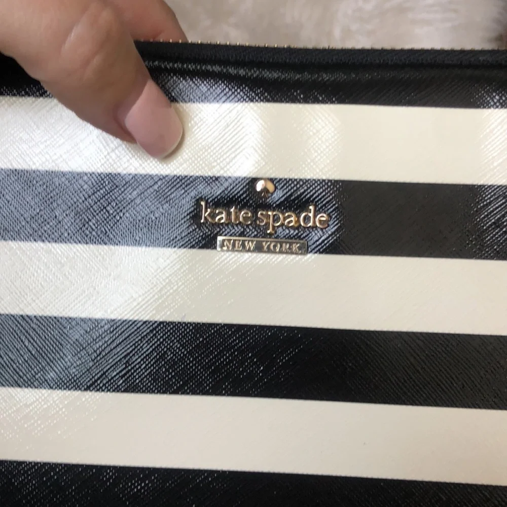 Kate Spade CREAM PATTERN VEGAN LEATHER LAPTOP BAG